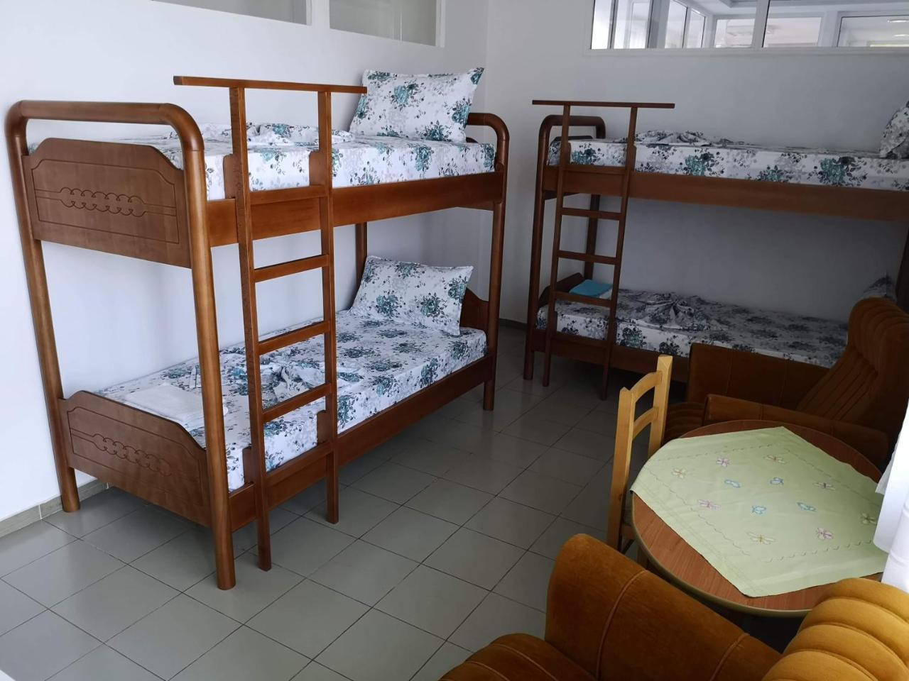 Kruja Hostel Exteriér fotografie